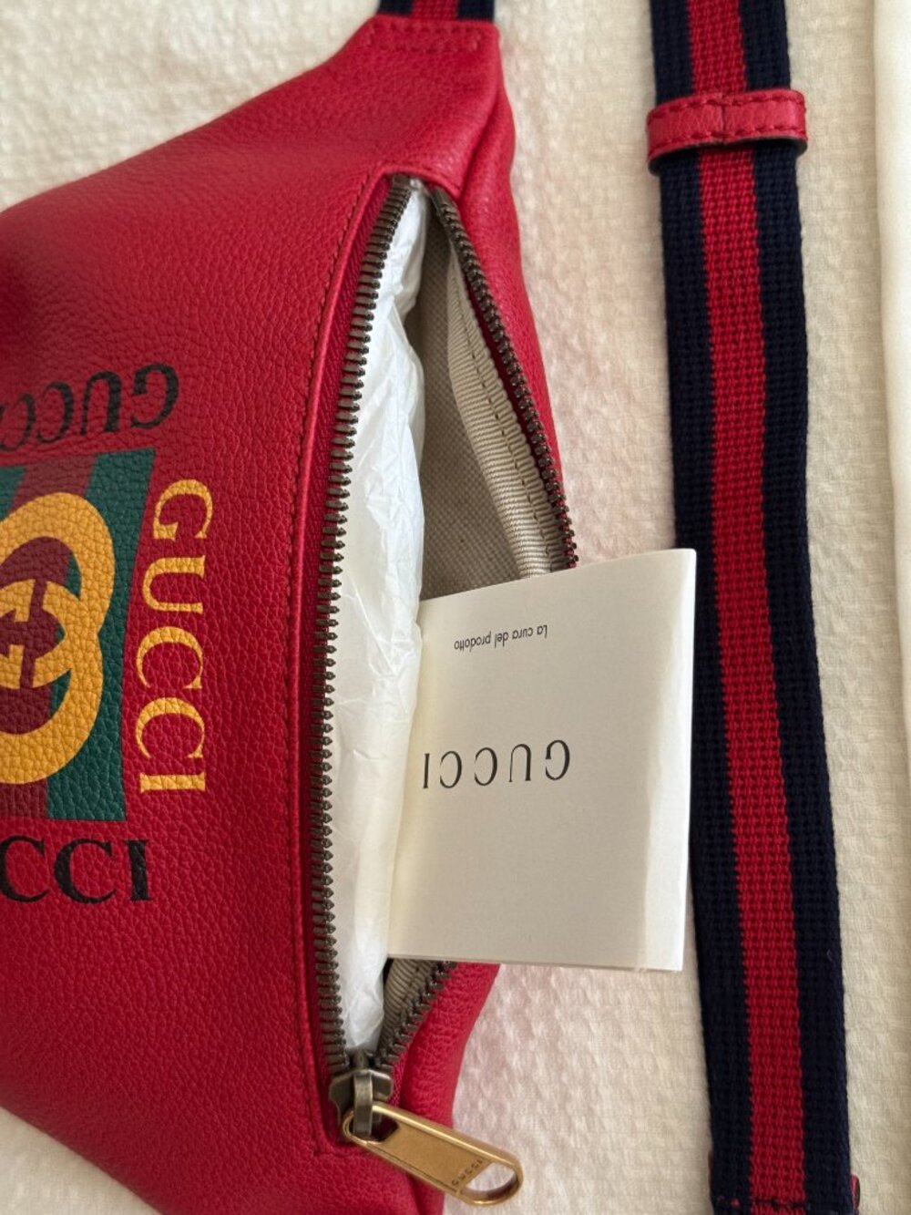 GUCCI - Picture 3 of 10